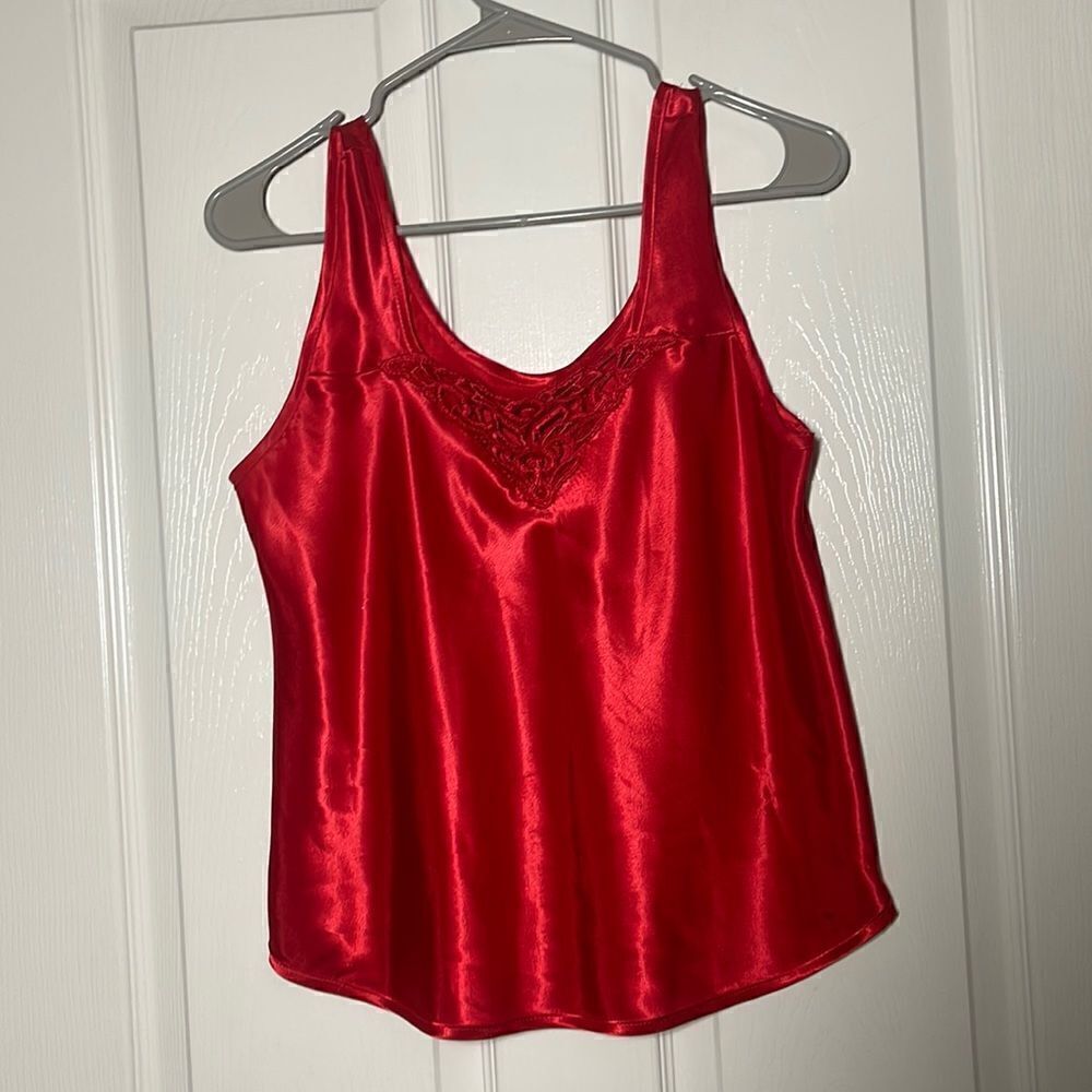 Vintage Body lites faux satin red camisole tank top size medium